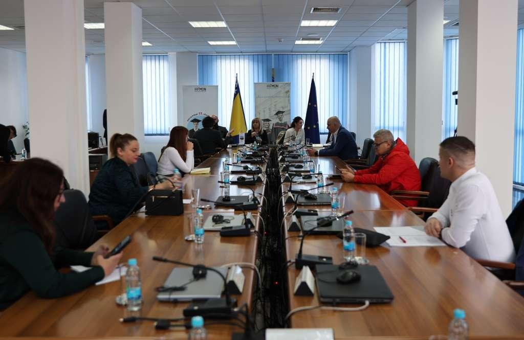 Stručnjaci raspravljali o standardizaciji akademskih zvanja u Federaciji BiH (VIDEO)