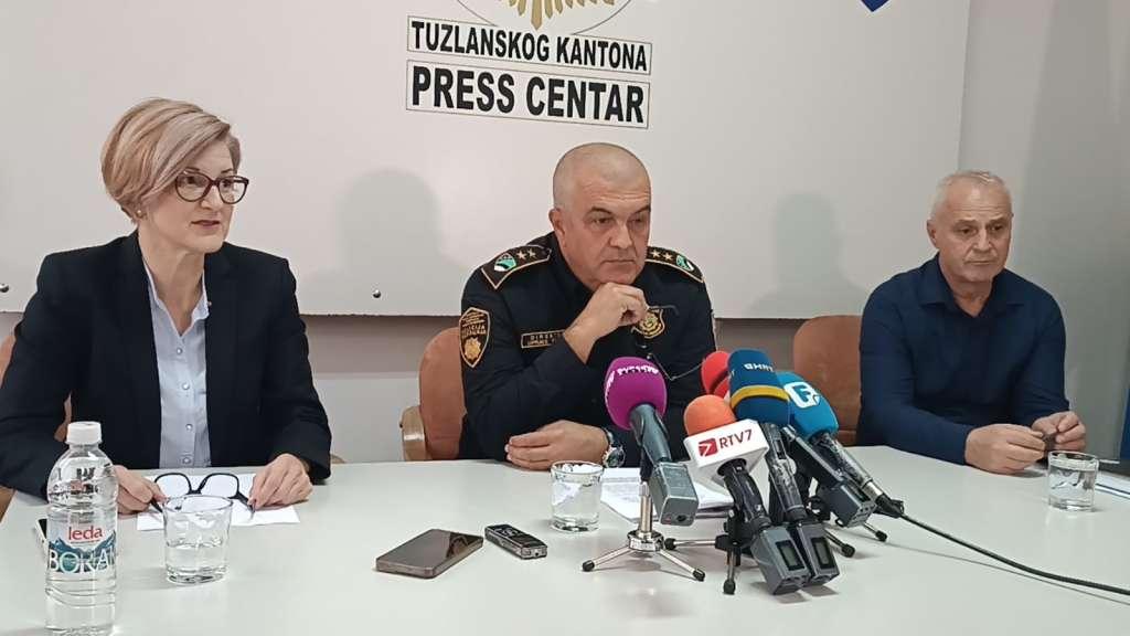 POLICIJA
