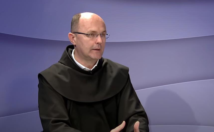 fra mario knezović