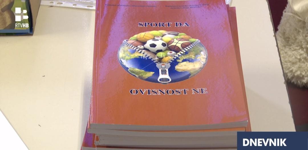 7717