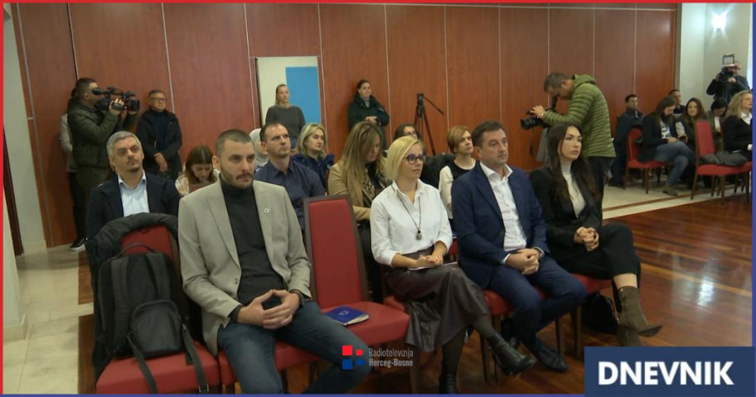 konferencija.png