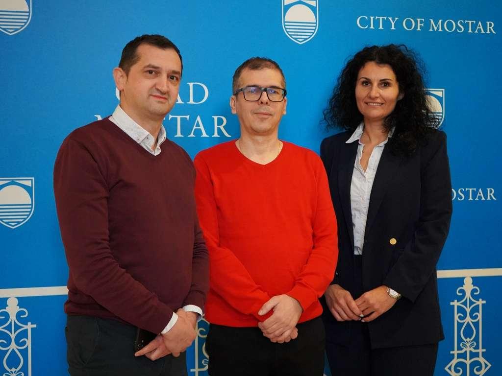 mario pezer