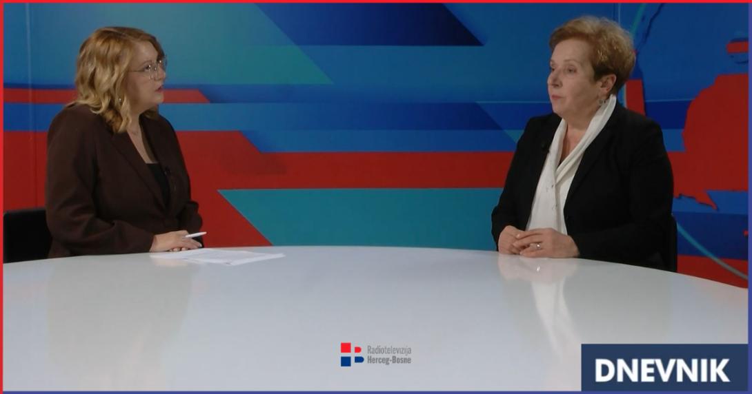 AA