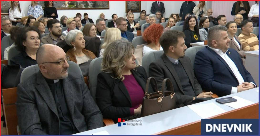matica hrvatska vitez.png