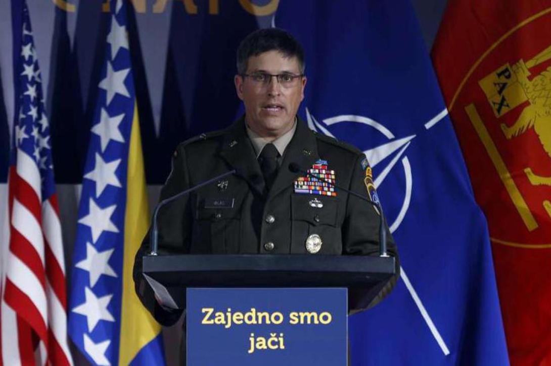 nato zapovijednik