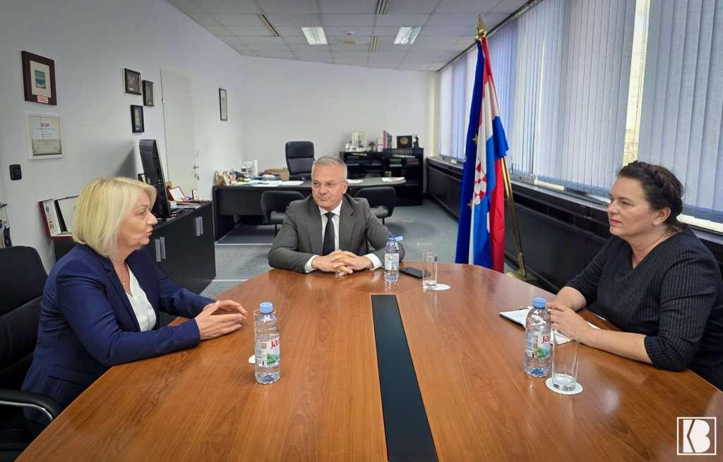 Predsjedateljica Krišto u posjetu Središnjem državnom uredu za Hrvate izvan RH