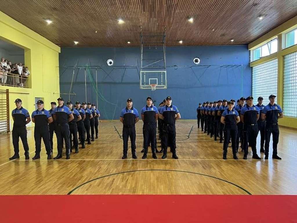 MUP Hercegbosanske županije dobio 62 nova policajca
