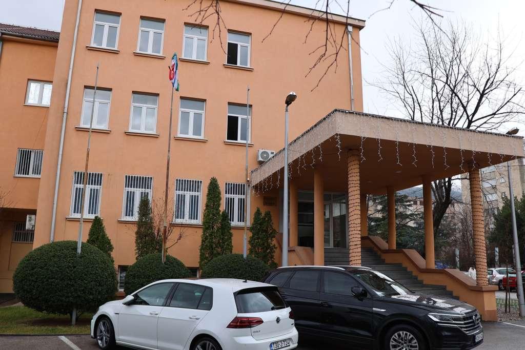 vlada hnž